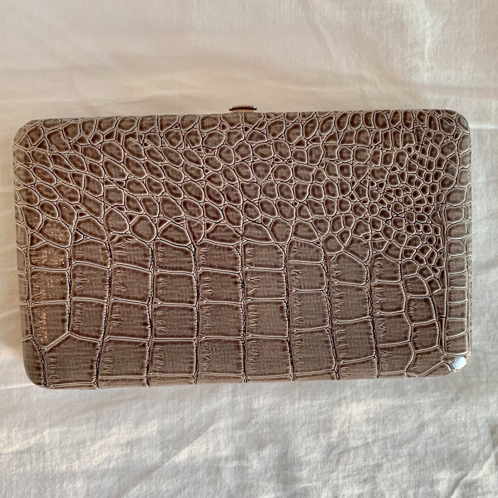 Cutch/wallet